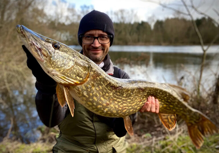 Pike Fishing Mastering the Float Ledger Rig BadAngling